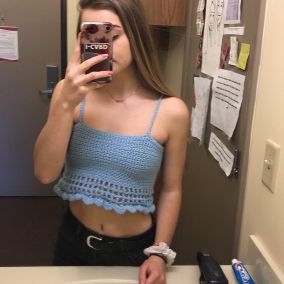 Homemade Caged Scallop Knit Crochet Crop Top - Picture 3 of 4